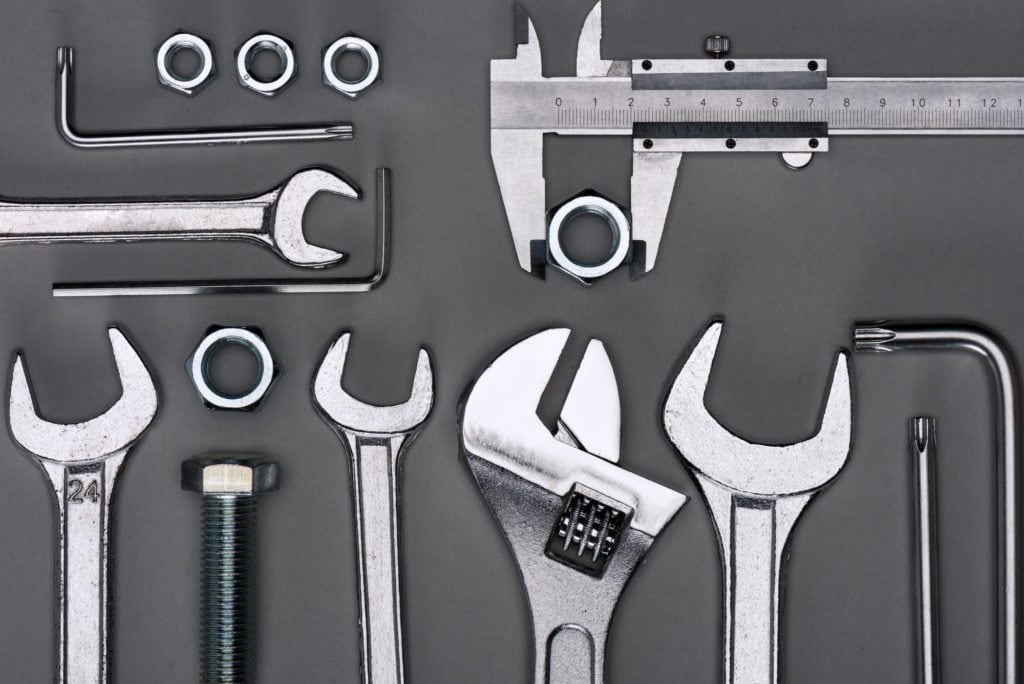 کاوش در دنیای آلیاژ فولاد ابزار: خواص، انواع و کاربردها
